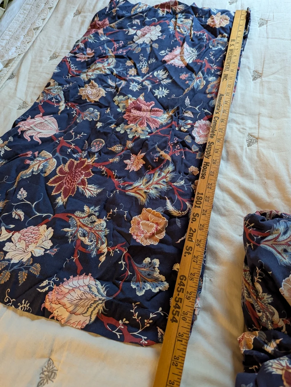 Ikea Nasselocka king size duvet set ( duvet & 2 Shams) navy blue with florals